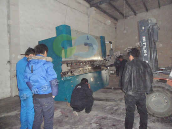 �c���´��ڴ��_��D